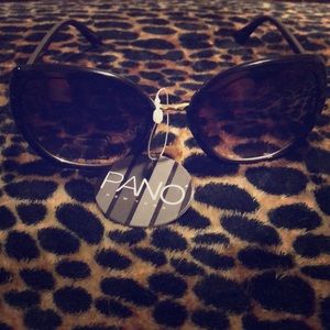 Black with Amber lens